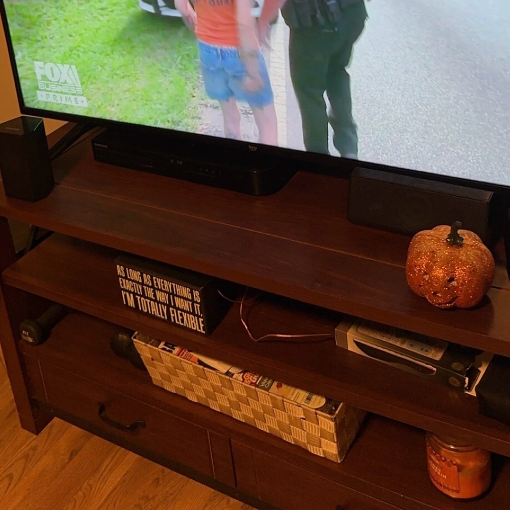Tv stand